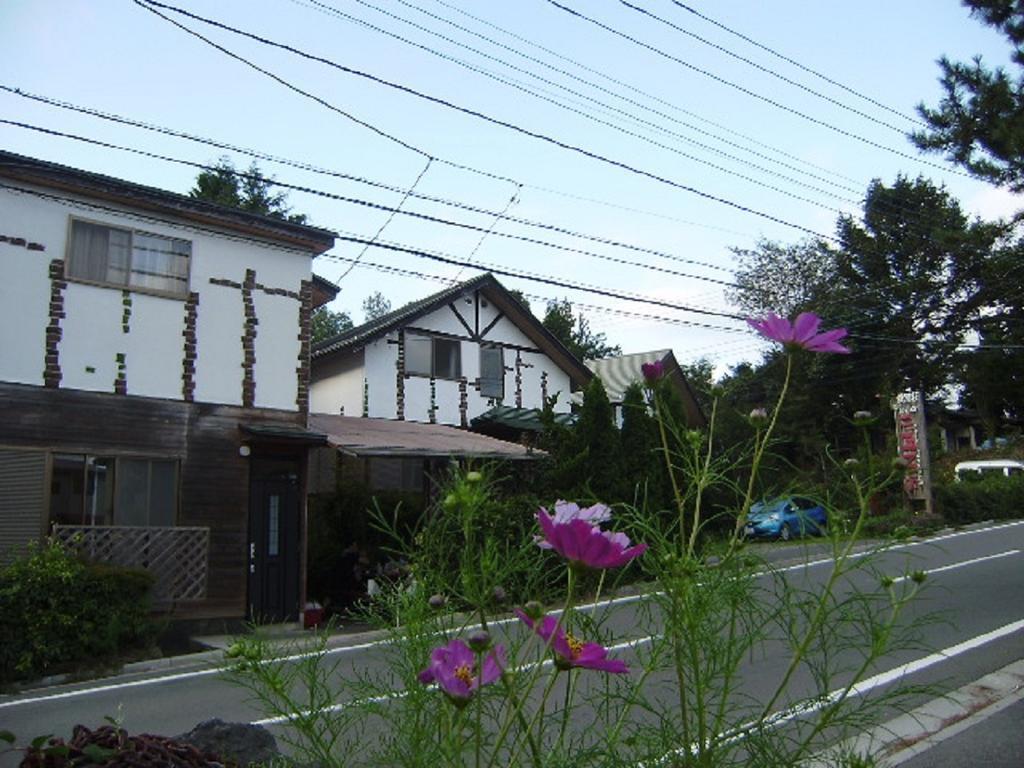 วิลลา ลูปินัส คาวากูจิโกะ Villa ฟูจิคาวากุจิโกะ ภายนอก รูปภาพ